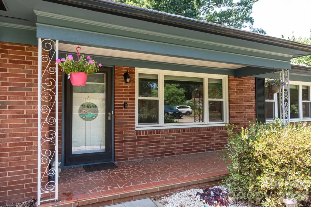 117 Rockwood Lane Statesville NC 28677