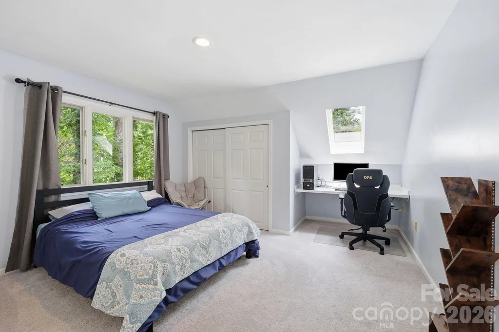 202 Riva Ridge Drive Fairview NC 28730