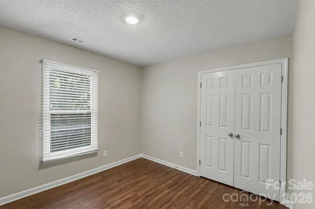 4719 Beech Crest Place Charlotte NC 28269