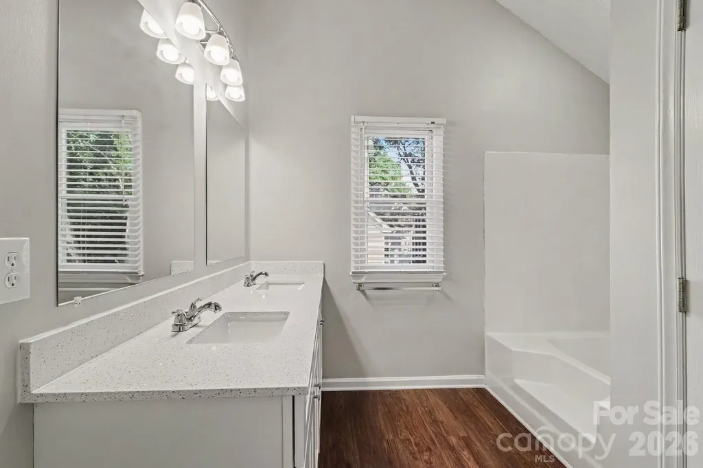4719 Beech Crest Place Charlotte NC 28269