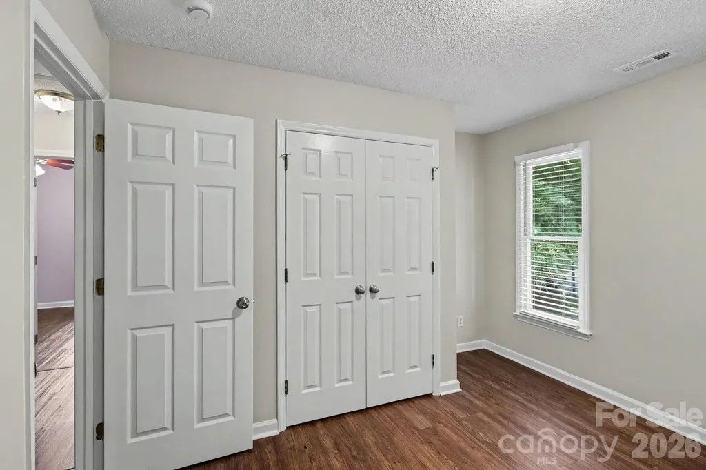4719 Beech Crest Place Charlotte NC 28269
