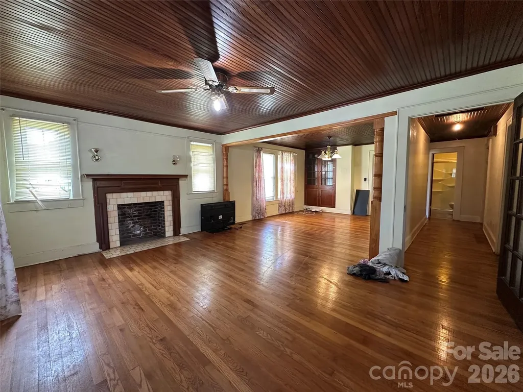 502 Connelly Springs Road SW Lenoir NC 28645