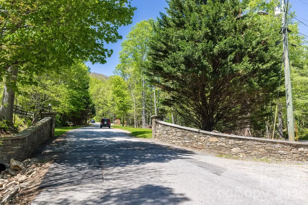 9999 Fairview Forest Drive Fairview NC 28730