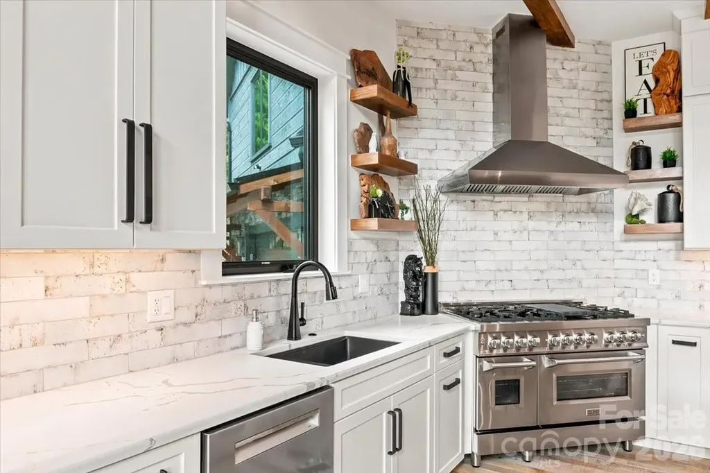 241 Ataya Trail Maggie Valley NC 28751
