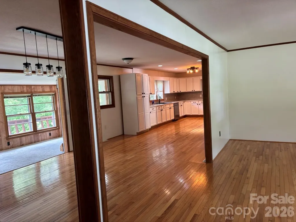 86 Jack Sullins Road Spruce Pine NC 28777