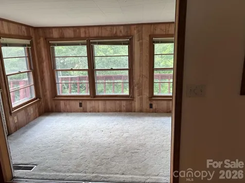 86 Jack Sullins Road Spruce Pine NC 28777