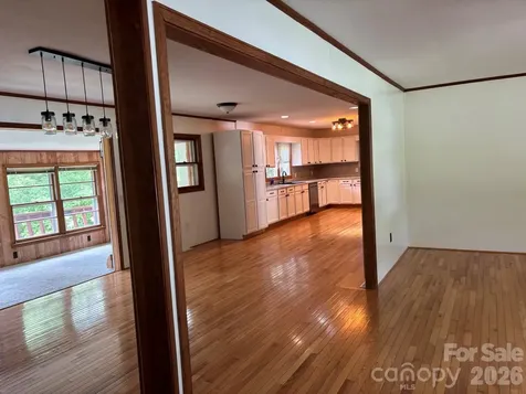 86 Jack Sullins Road Spruce Pine NC 28777