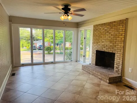 168 Collins Avenue Forest City NC 28043