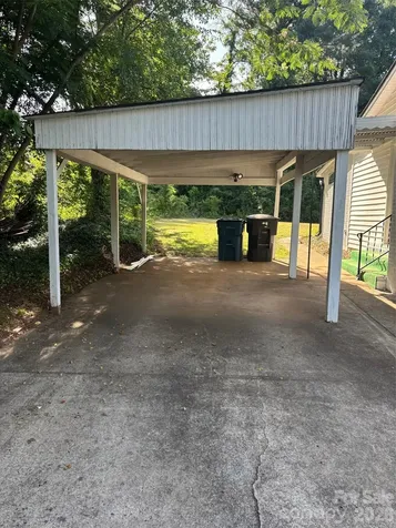 168 Collins Avenue Forest City NC 28043