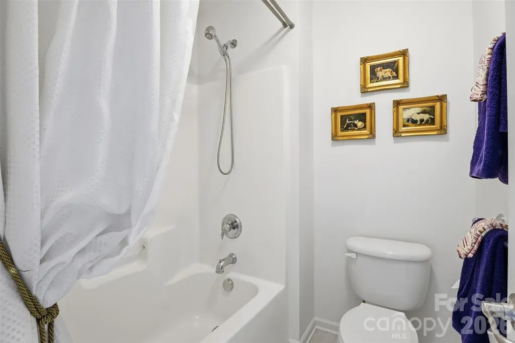 8109 Oratorio Place Charlotte NC 28270