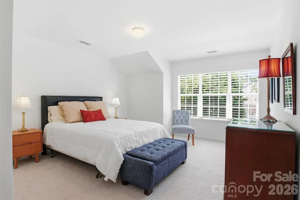 8109 Oratorio Place Charlotte NC 28270
