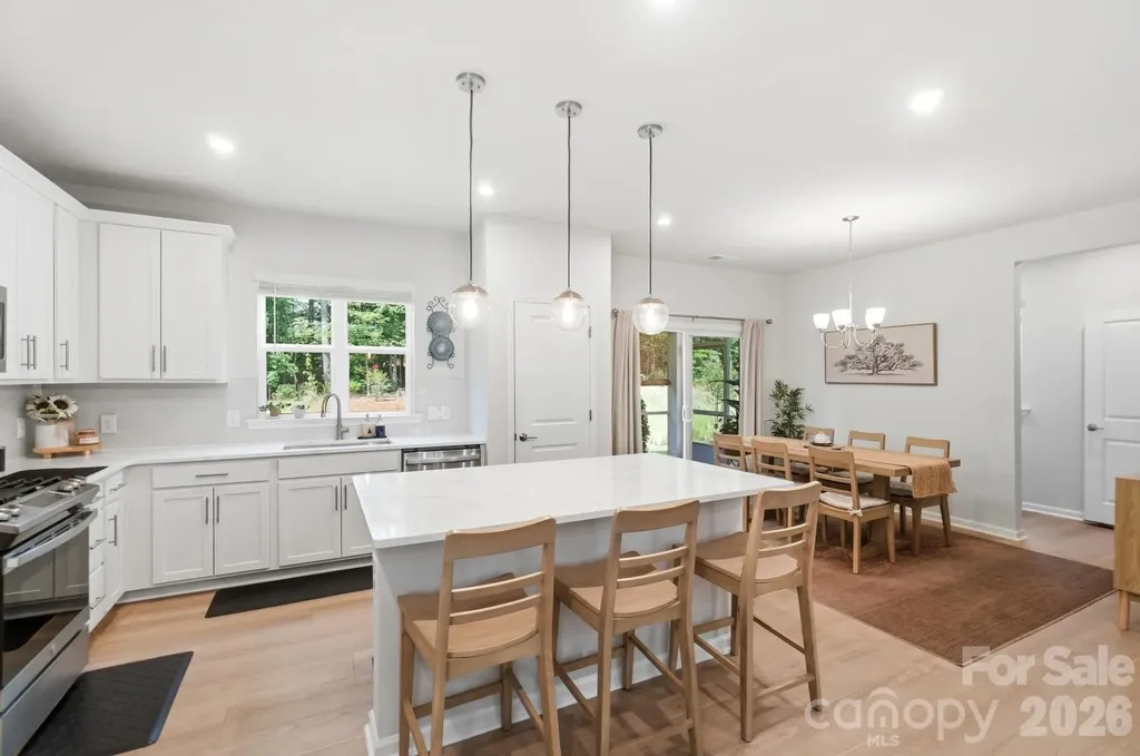 8205 Franklin Trail Street Mint Hill NC 28227