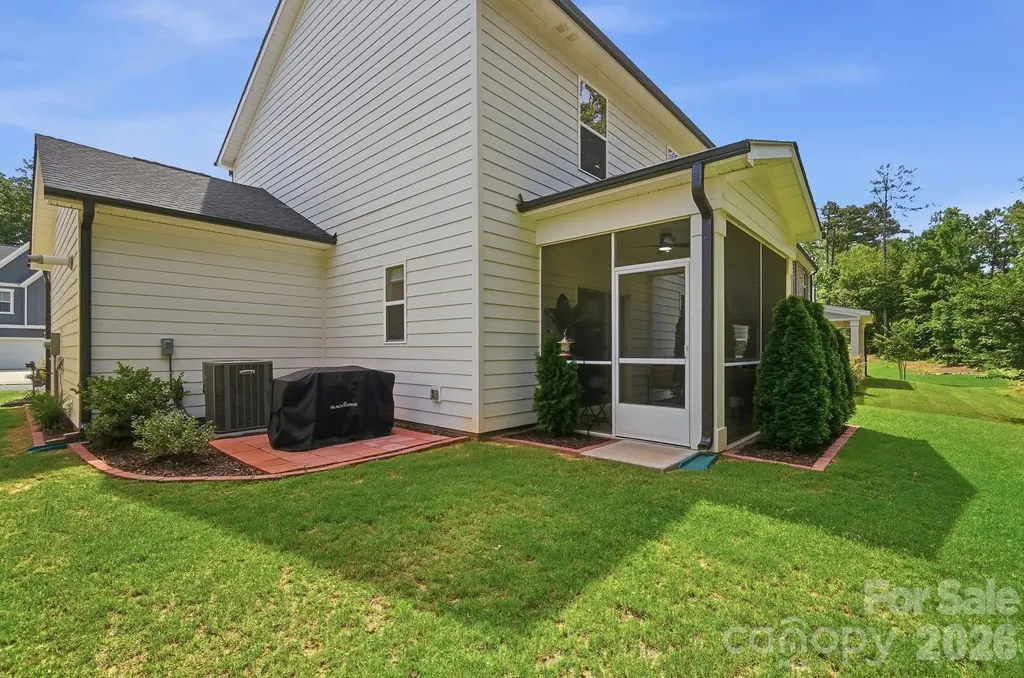 8205 Franklin Trail Street Mint Hill NC 28227