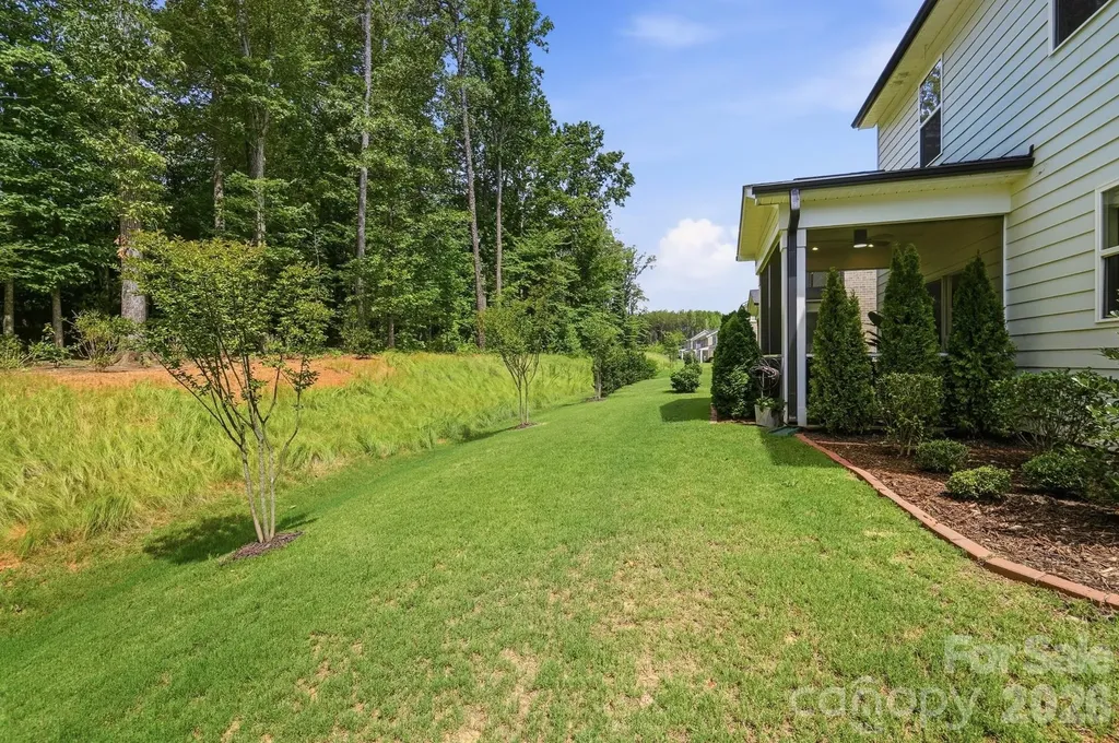 8205 Franklin Trail Street Mint Hill NC 28227