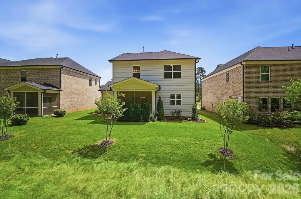 8205 Franklin Trail Street Mint Hill NC 28227