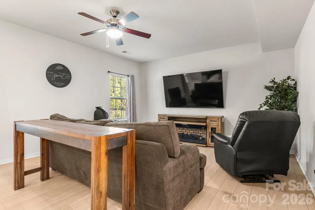 3536 Canyon Live Oak Court Gastonia NC 28056