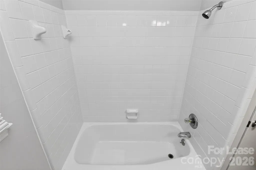 11228 Gladewater Drive Matthews NC 28105