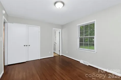 11228 Gladewater Drive Matthews NC 28105