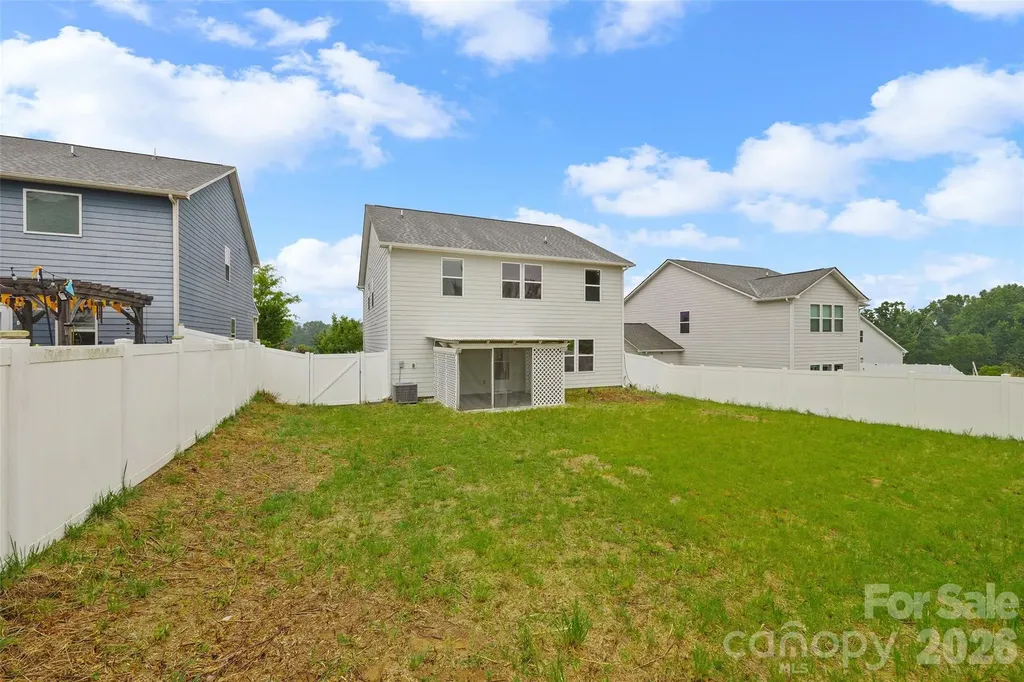 2608 Overlook Ridge Street Pineville NC 28134
