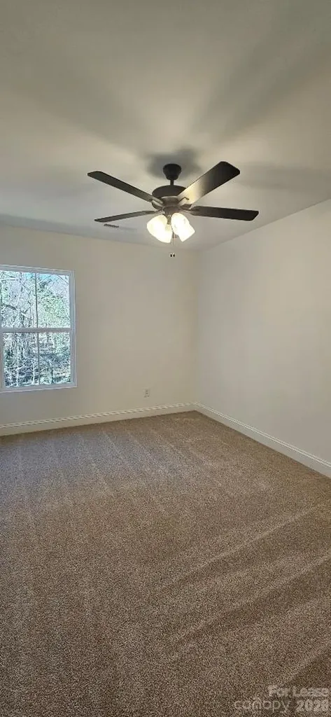 382 W Moore Avenue Mooresville NC 28115