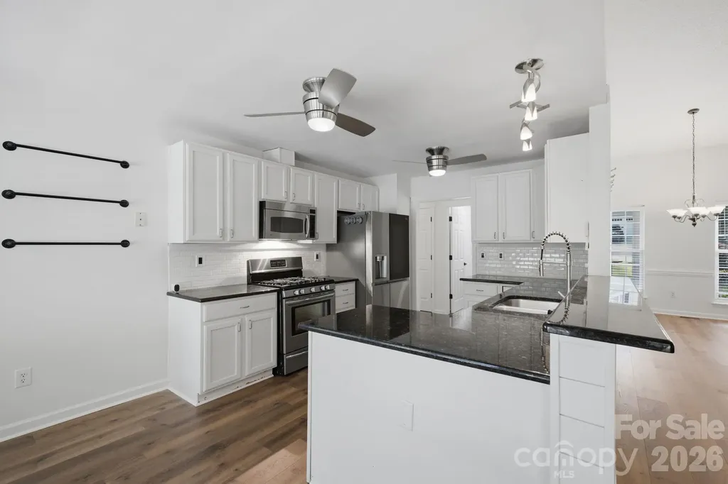 147 Broken Pine Lane Mooresville NC 28117