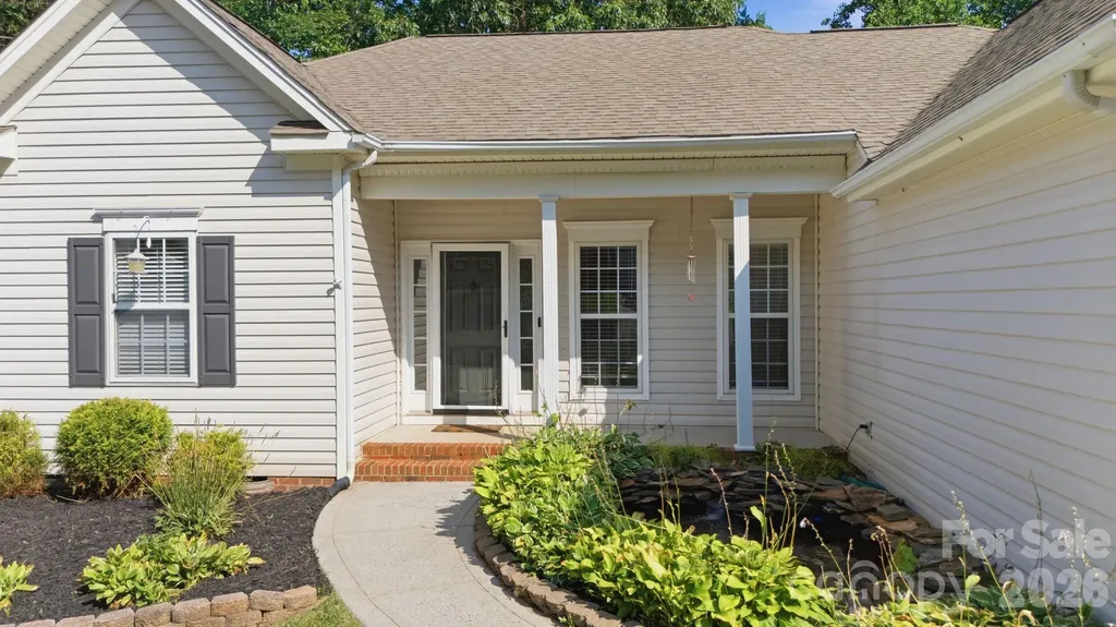 147 Broken Pine Lane Mooresville NC 28117