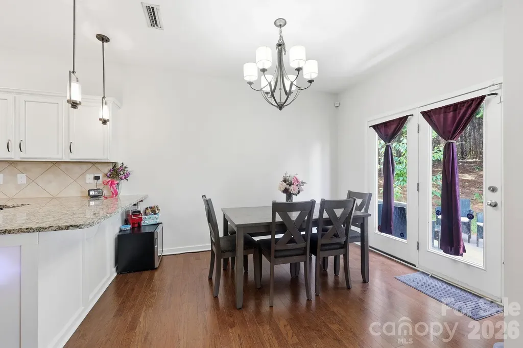 8411 Washoe Pine Lane Charlotte NC 28215