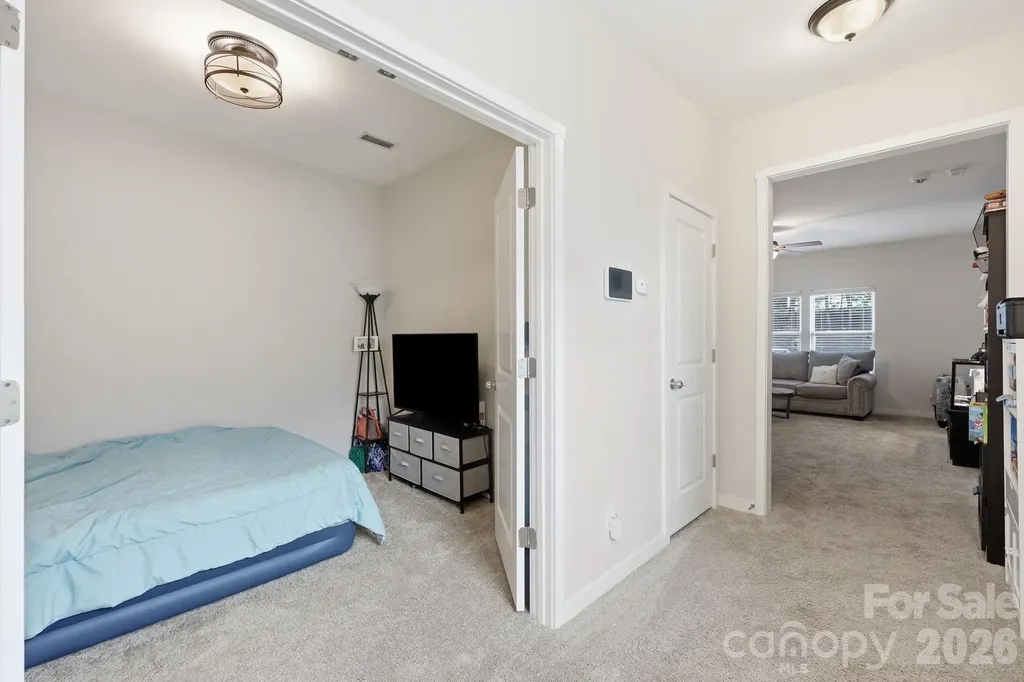 8411 Washoe Pine Lane Charlotte NC 28215