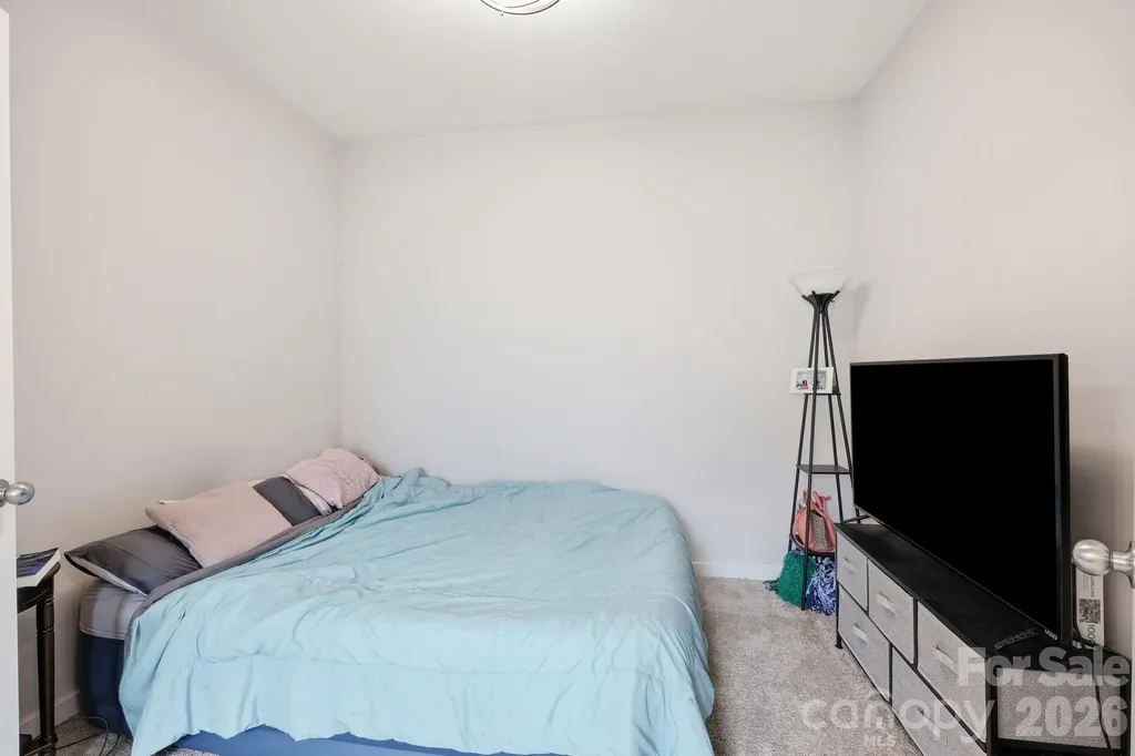 8411 Washoe Pine Lane Charlotte NC 28215