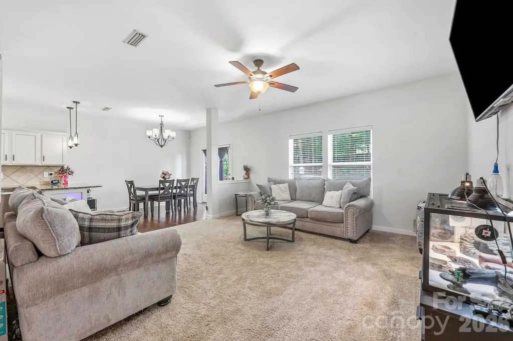 8411 Washoe Pine Lane Charlotte NC 28215