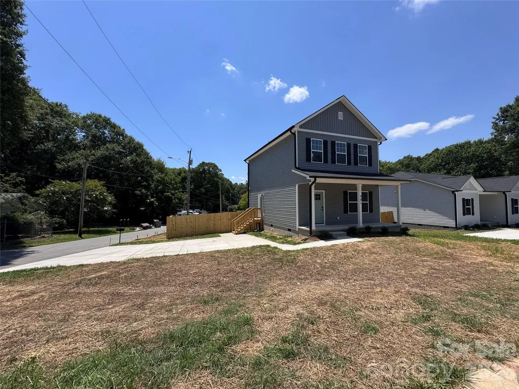 401 N Firestone Street Gastonia NC 28052