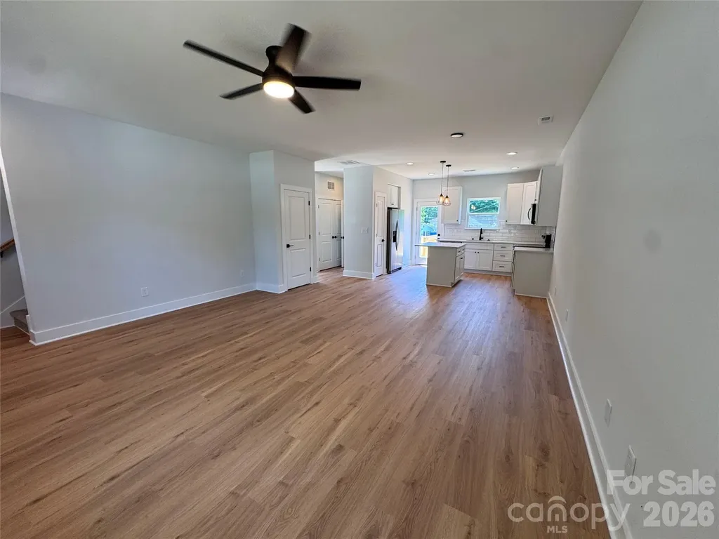 401 N Firestone Street Gastonia NC 28052