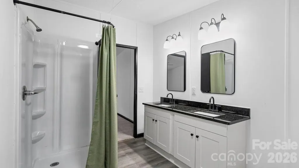 4277 Apex Drive Maiden NC 28650