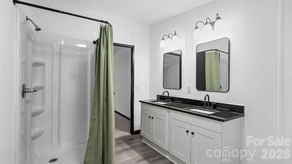 4277 Apex Drive Maiden NC 28650