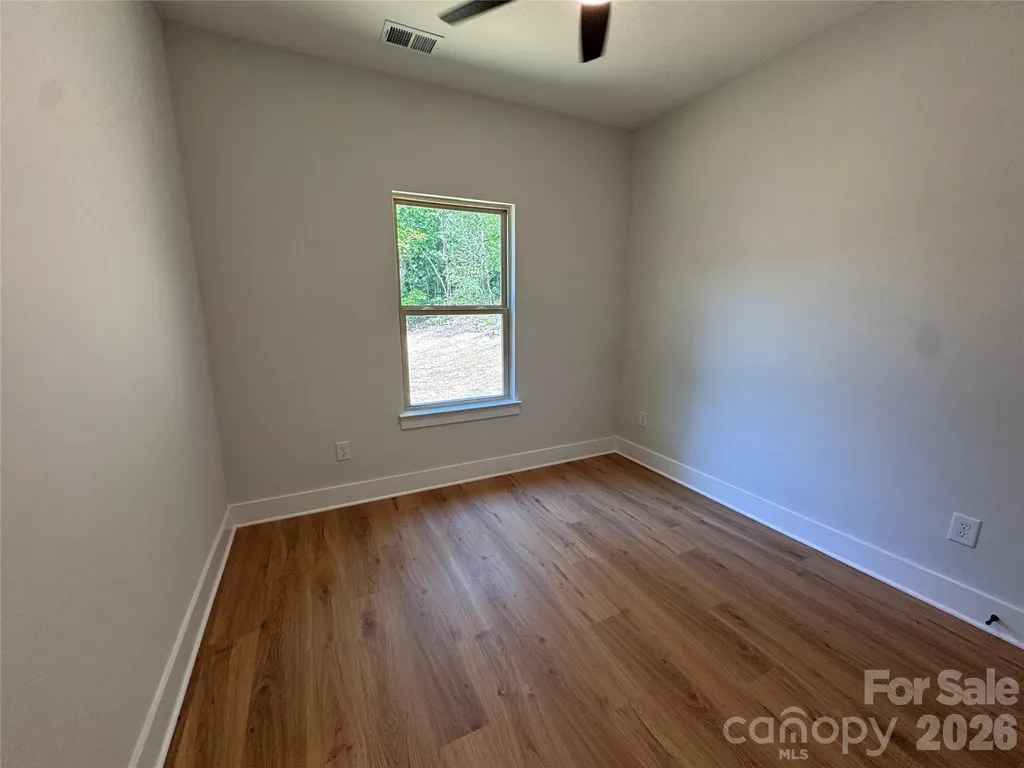 1980 Hillgate Avenue Gastonia NC 28054