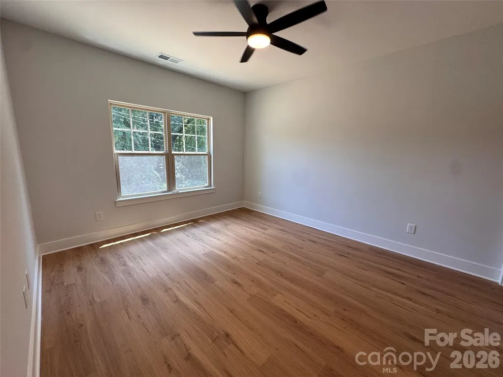 1980 Hillgate Avenue Gastonia NC 28054