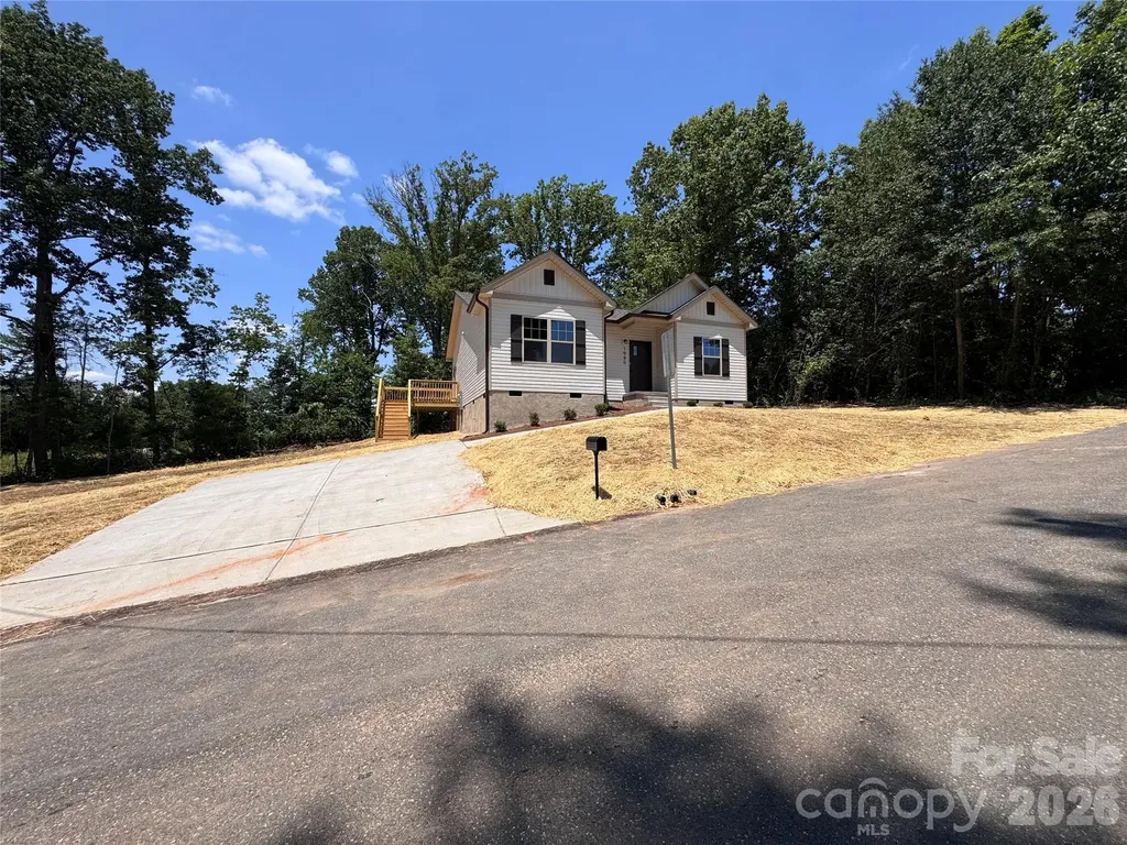 1980 Hillgate Avenue Gastonia NC 28054