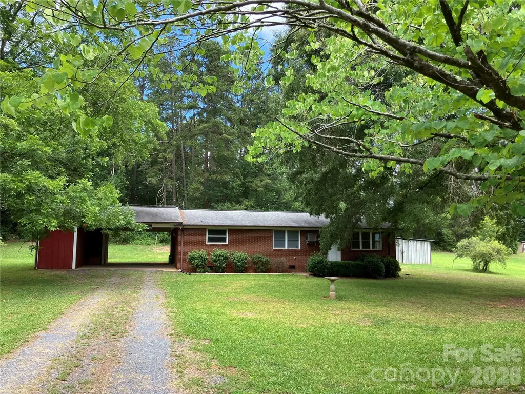 Stanfield NC, 10663 Island Creek Road