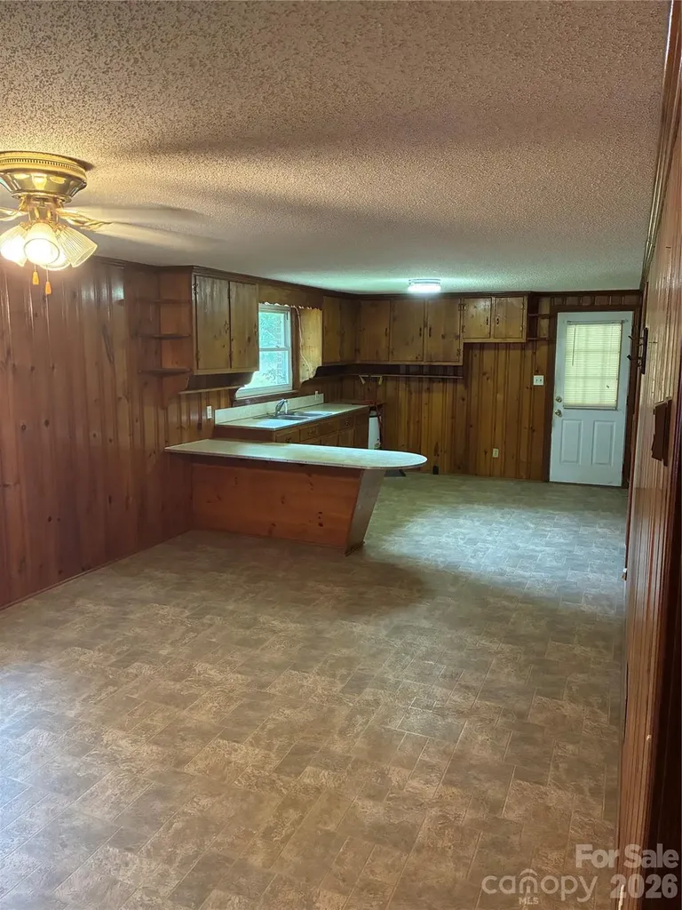 10663 Island Creek Road Stanfield NC 28163