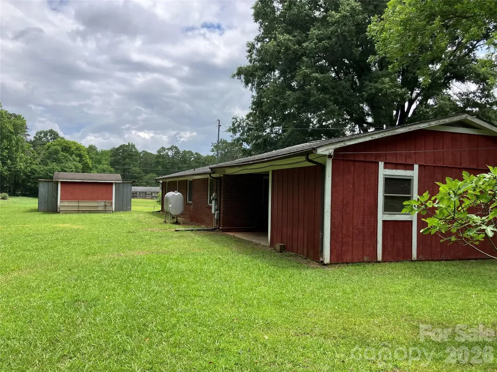 10663 Island Creek Road Stanfield NC 28163