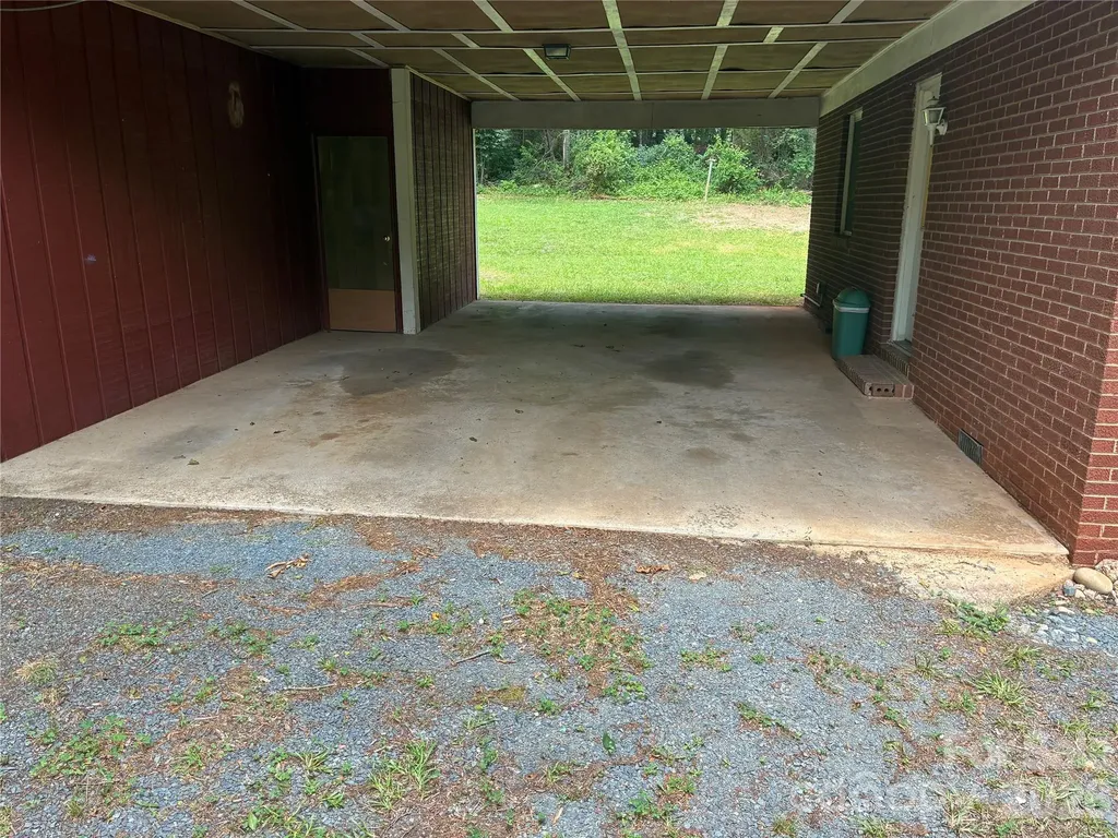 10663 Island Creek Road Stanfield NC 28163