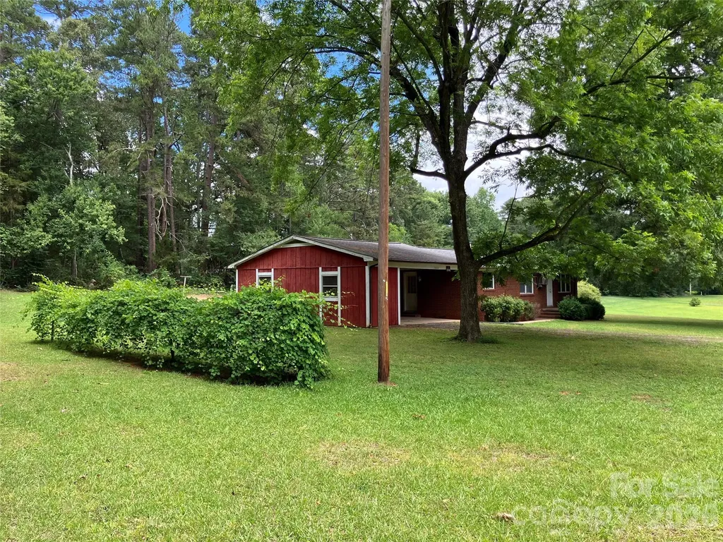 10663 Island Creek Road Stanfield NC 28163