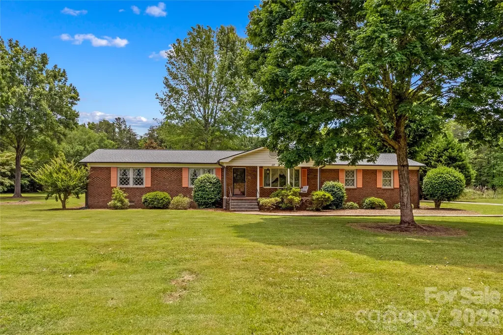 117 Fonda Road Statesville NC 28677