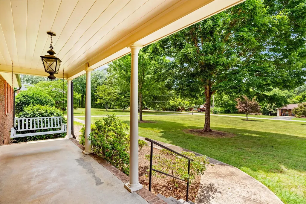 117 Fonda Road Statesville NC 28677