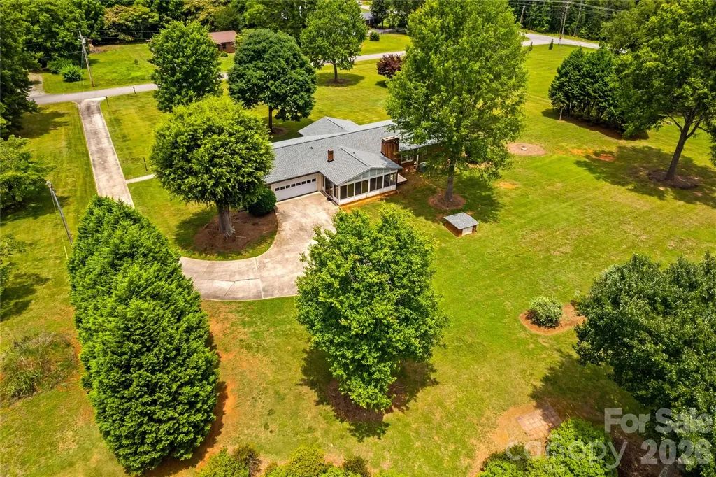 117 Fonda Road Statesville NC 28677