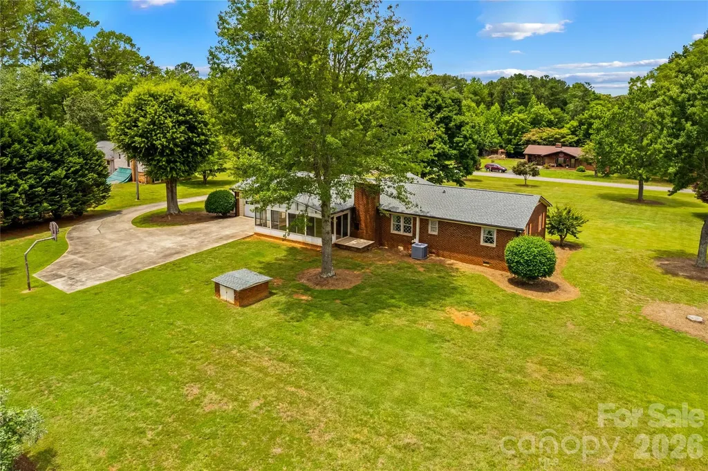 117 Fonda Road Statesville NC 28677
