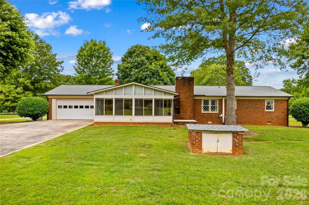 117 Fonda Road Statesville NC 28677