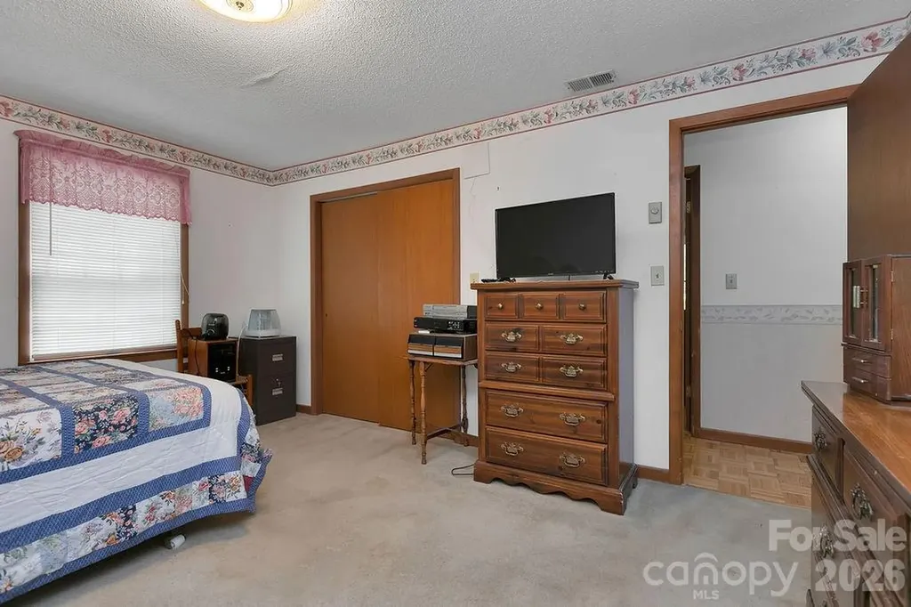 106 Flora Lina Drive Brevard NC 28712