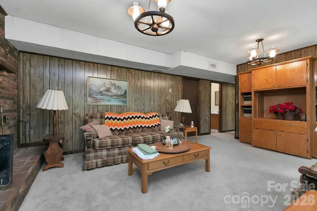 106 Flora Lina Drive Brevard NC 28712