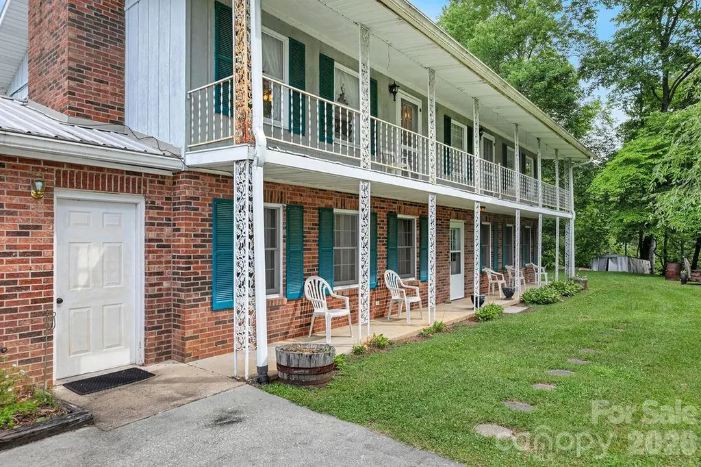 106 Flora Lina Drive Brevard NC 28712